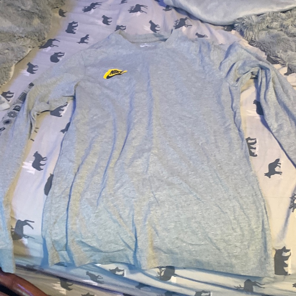 nike long sleeve tshirt